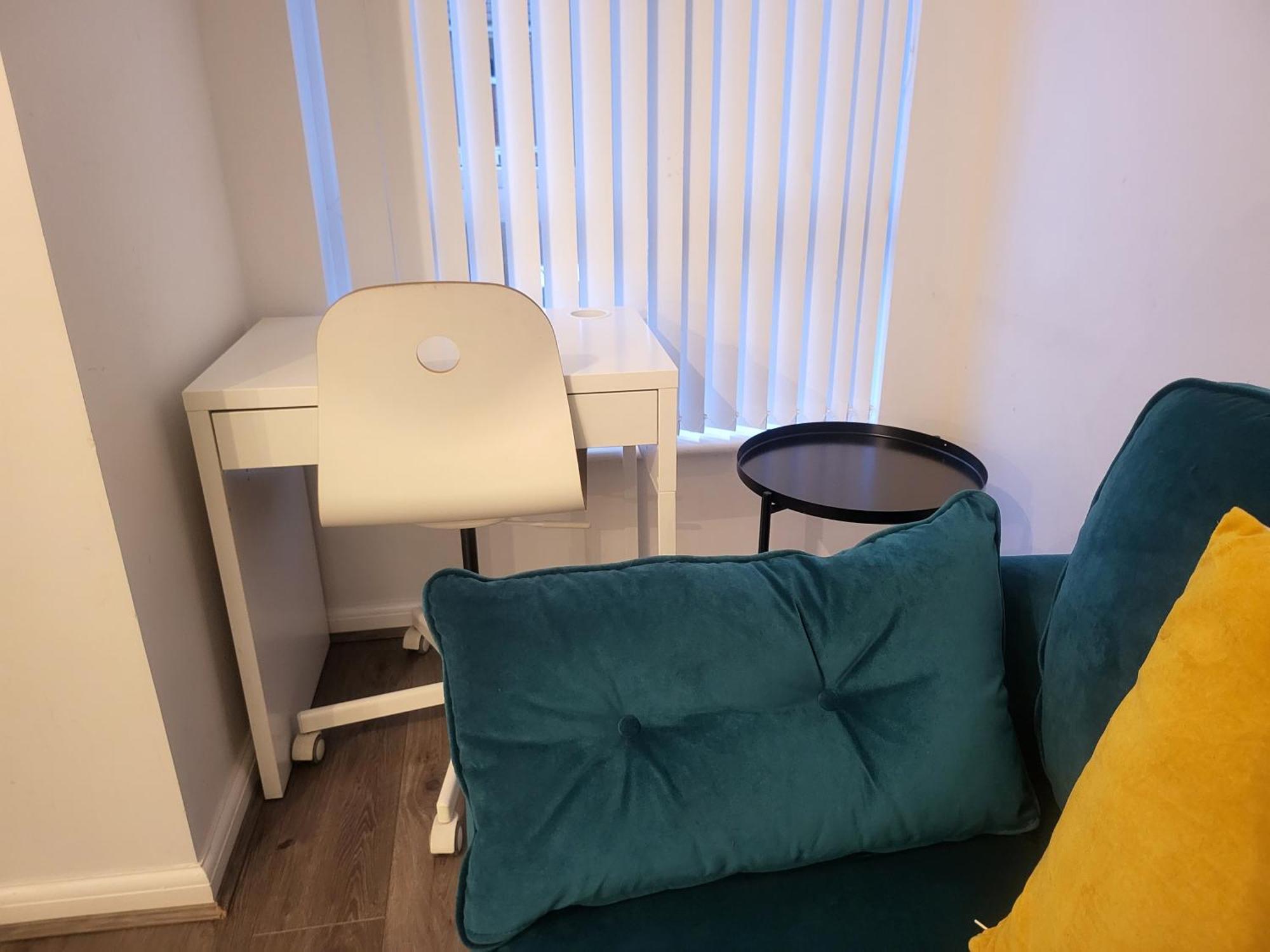 Garland Modern Apartment, Dartford 1 With Parking Exterior photo