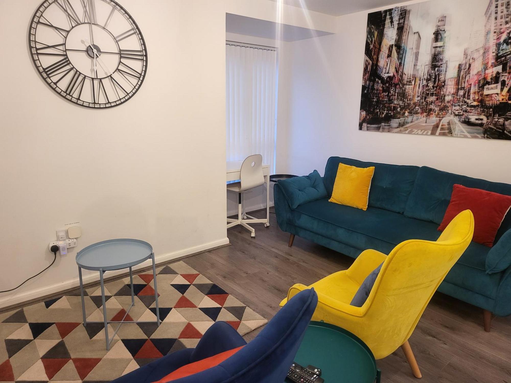 Garland Modern Apartment, Dartford 1 With Parking Exterior photo