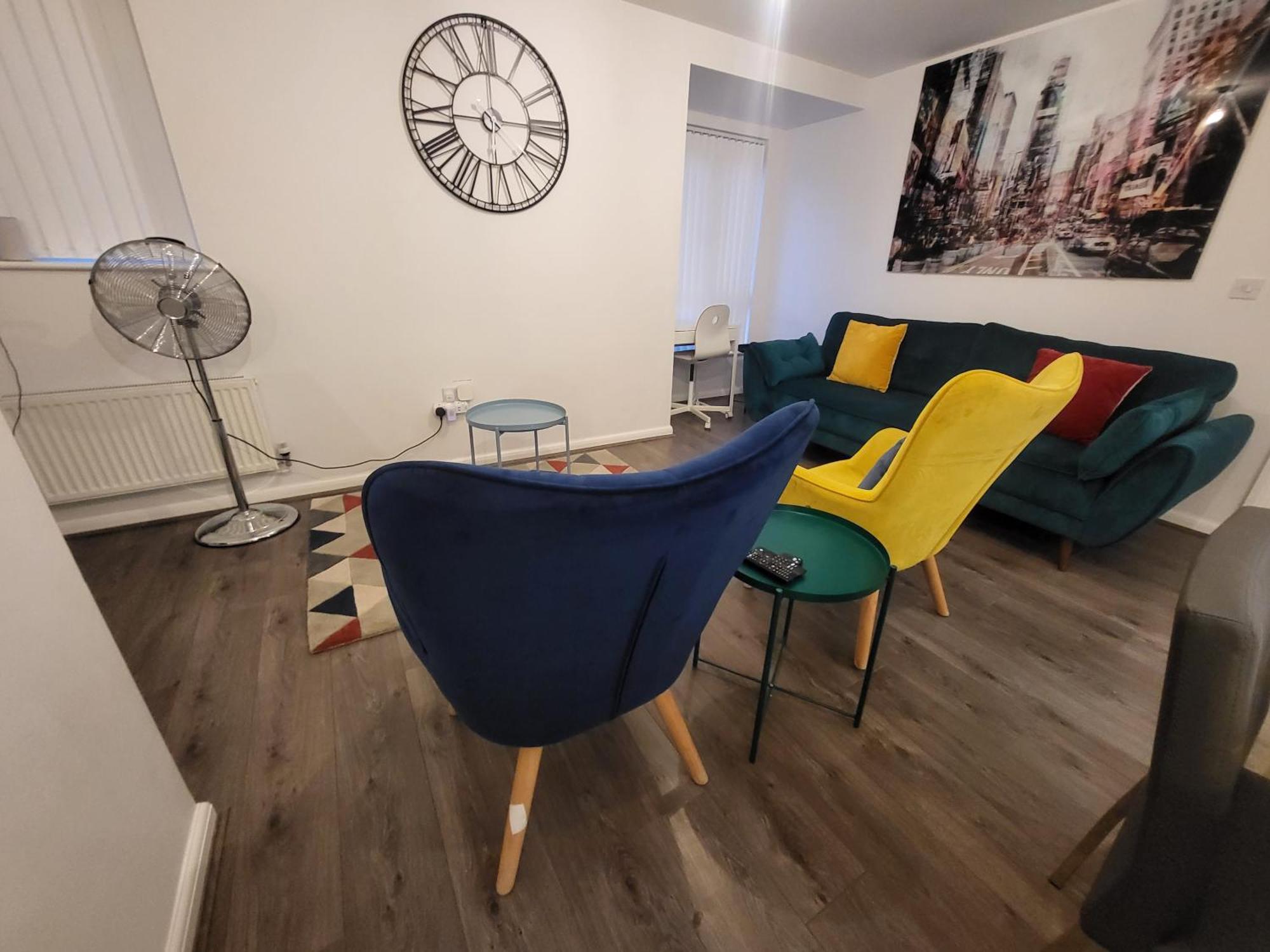 Garland Modern Apartment, Dartford 1 With Parking Exterior photo